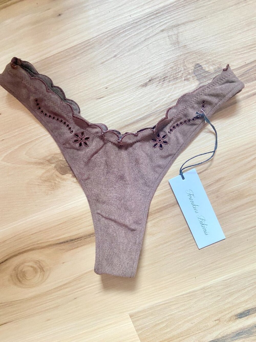 NEW! RARE Frankies Bikinis Full Moon Brown Suede Floral Eyelet Bottom Small NWT